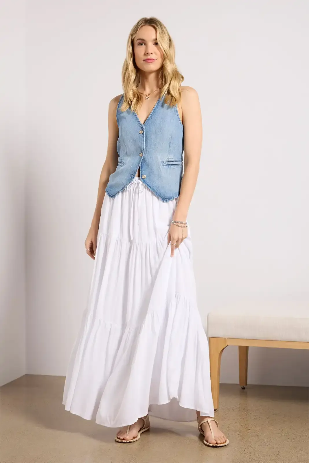 White Tiered Detailing Skirt