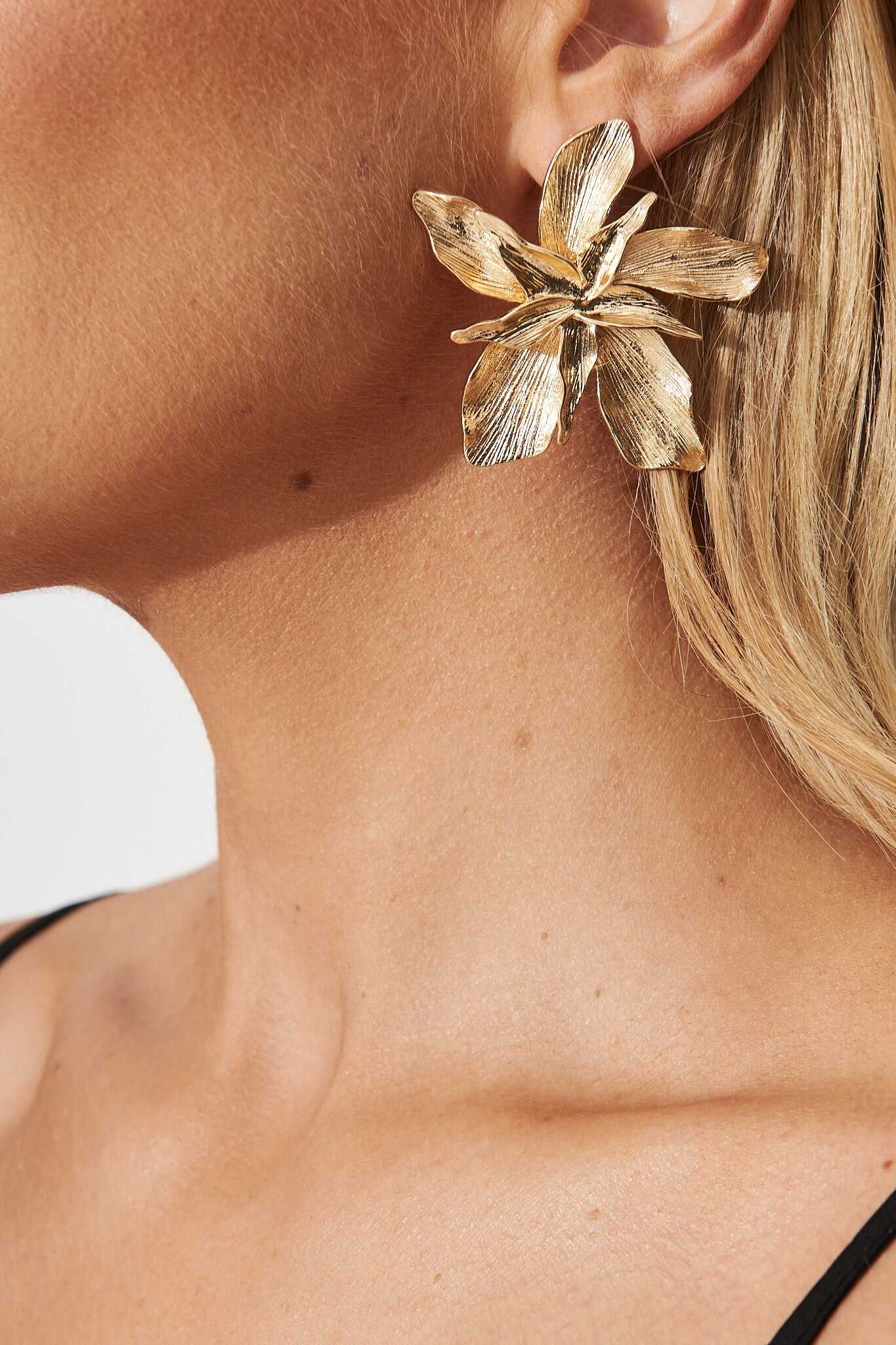 Gold Flower Earrings