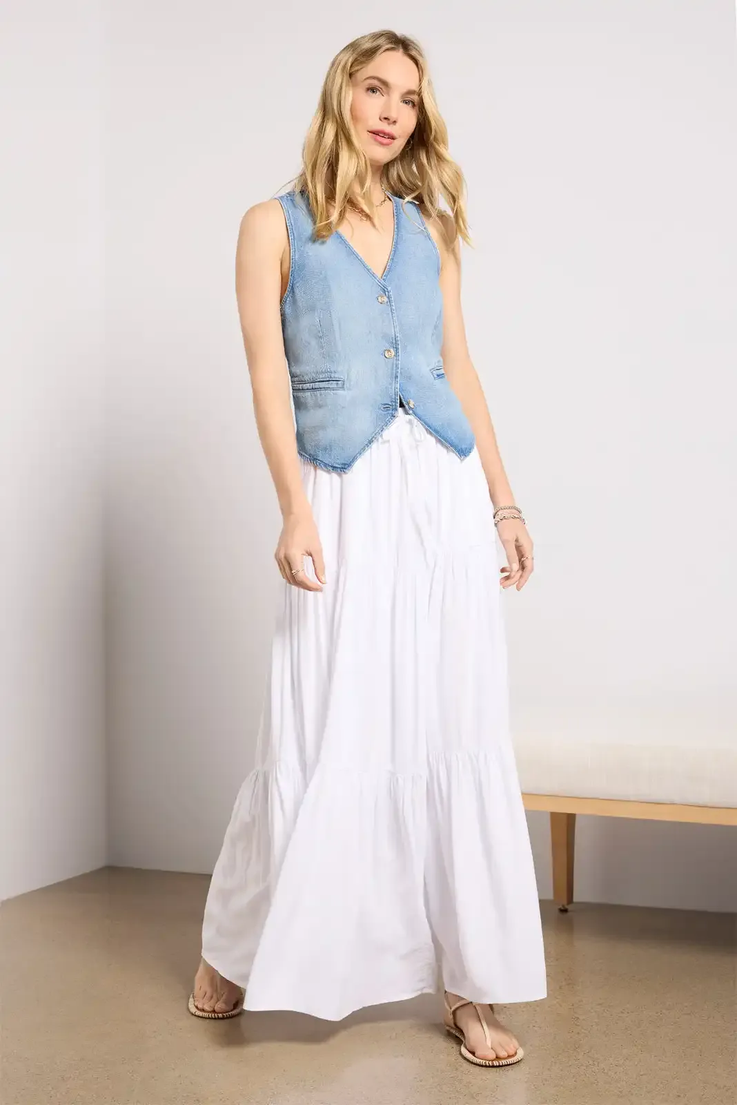 White Tiered Detailing Skirt