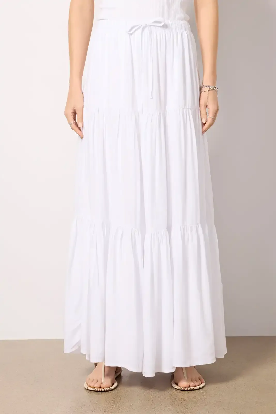 White Tiered Detailing Skirt